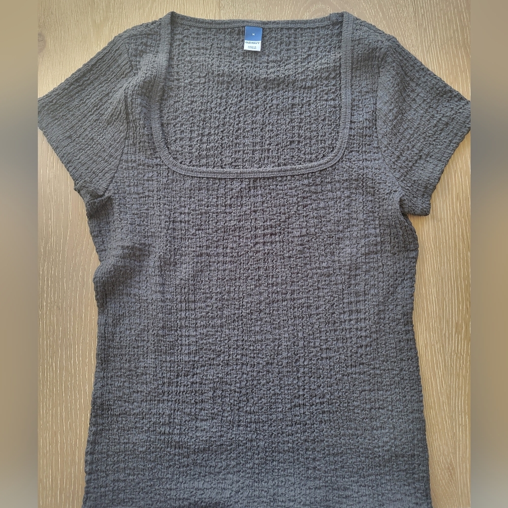 NWOT Gray Textured Short Sleeve Top